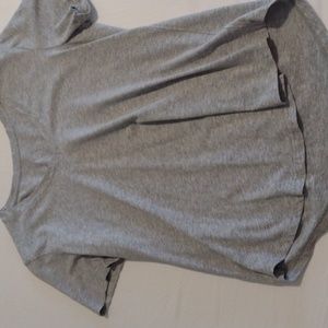 LULULEMON LOVE T-SHIRT SIZE SMALL HEATHERED GRAY